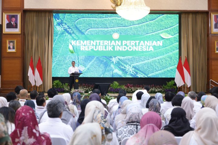 Menteri Pertanian Andi Amran Sulaiman uraikan penguatan tata kelola melalui koordinasi terpusat di Badan Perakitan dan Modernisasi Pertanian (BRMP) tingkat provinsi.(Foto: ist)