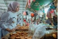 Sidak gabungan TPID dan BPOM di pasar tradisional serta ritel modern untuk stabilitas harga dan uji keamanan pangan. (foto:ist)