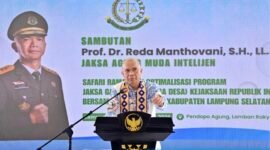 Optimalisasi program Jaksa Garda Desa (Jaga Desa) sebagai bentuk pendampingan hukum dan pengawasan bagi aparatur desa dihadiri Jamintel Kejagung RI, Reda Manthovani. ( foto: ist)