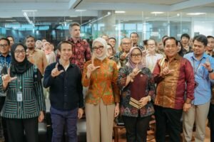 Wagub Jihan menjadi pembicara utama dalam acara penandatanganan fasilitas dana bergulir di Jakarta, Kamis (2 April 2026).