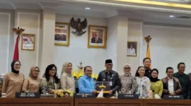 Pembentukan Holding UMKM sebagai agregator untuk menyatukan produk sejenis dalam satu wadah.(Foto: ist)