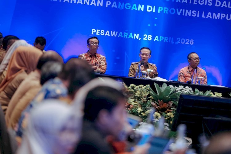 Sekretaris Daerah Provinsi Lampung Marindo Kurniawan saat menjadi keynote speaker dalam Diseminasi Laporan Perekonomian Provinsi (LPP) Semester I 2026 yang digelar Bank Indonesia di Marriott Resort Pesawaran. (Foto: ist)