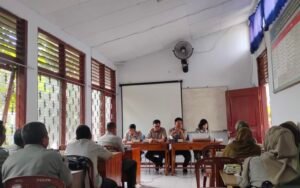 Rapat koordinasi Timker Kabupaten Tanggamus mengantisipasi dampak El Nino. 