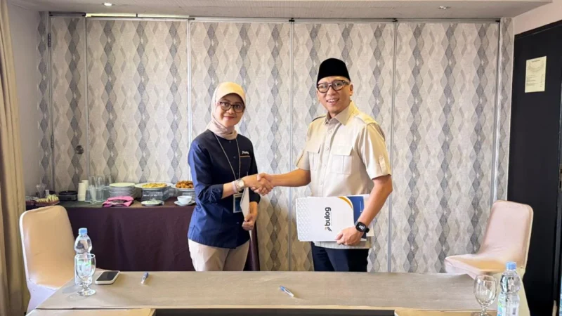 Pemprov Lampung bersama Perum BULOG tanda tangani naskah Perjanjian Hibah Daerah (NPHD) berupa aset lahan.(foto: ist)